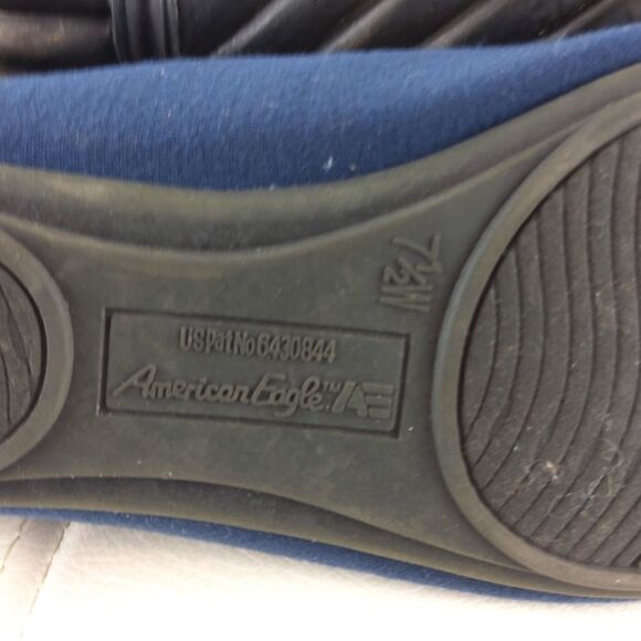 American Eagle navy blue flat shoe (one shoe) - Picture 9 of 12